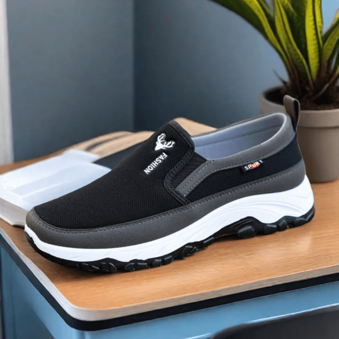 GritStride™ Unisex Slip-On Schoenen