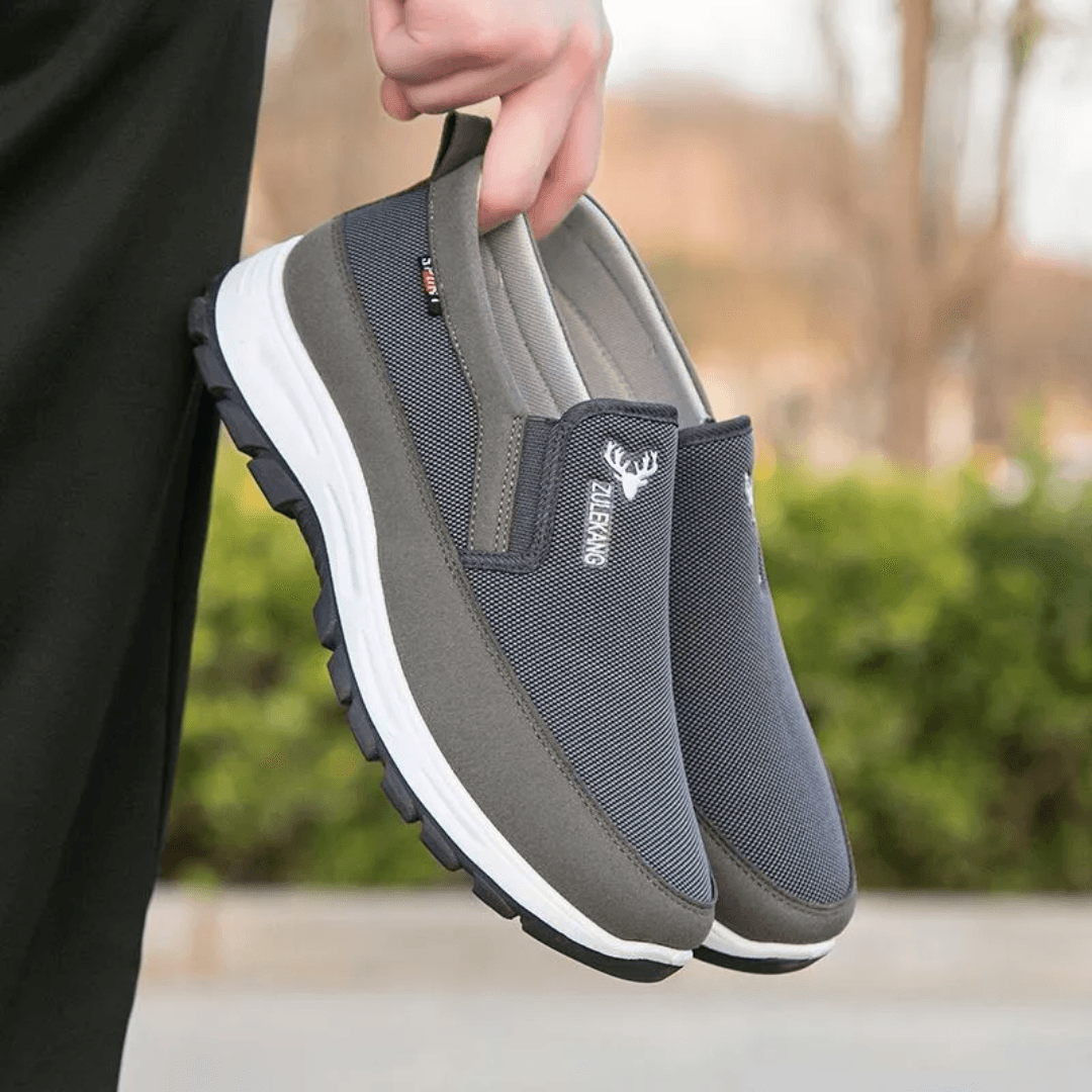 GritStride™ Unisex Slip-On Schoenen