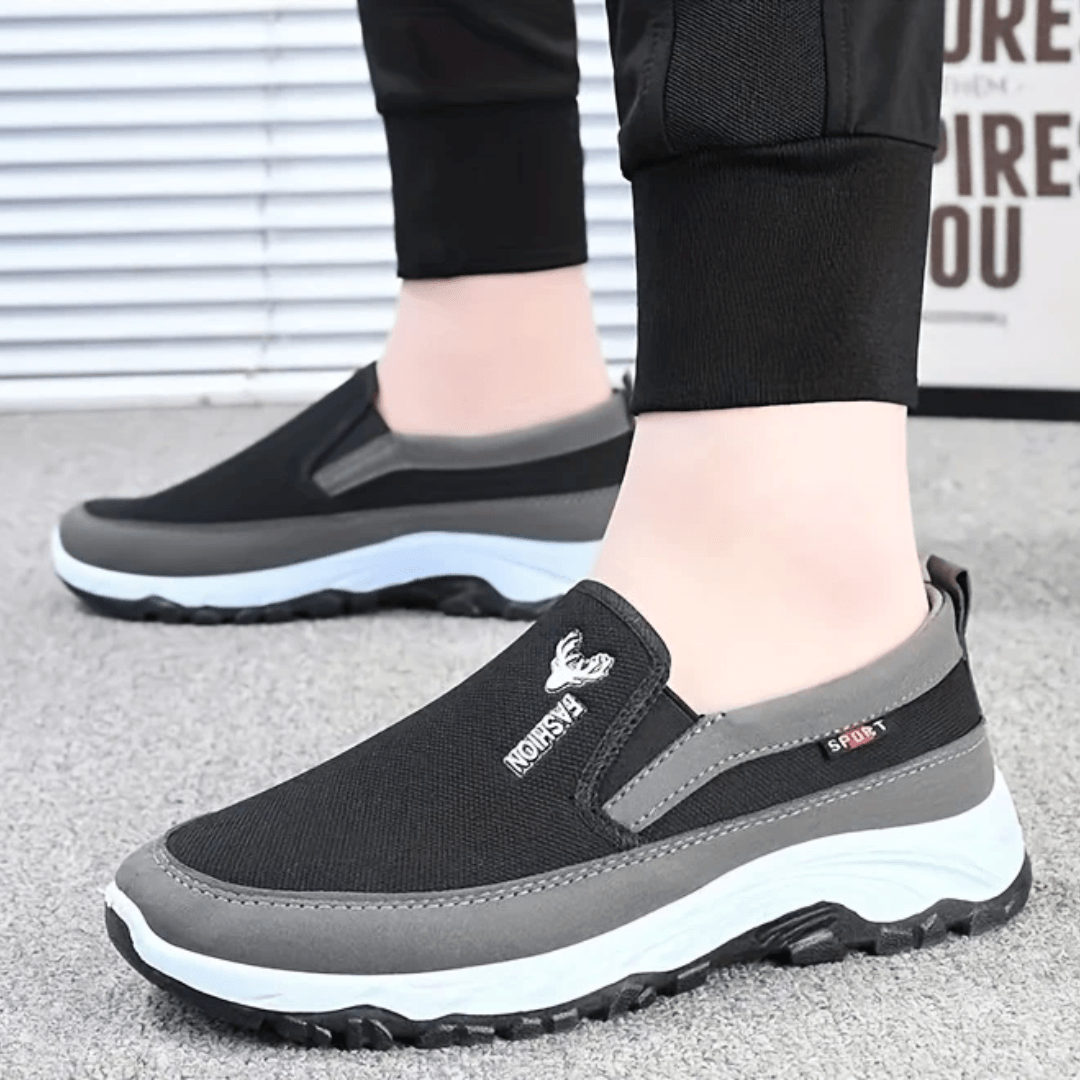 GritStride™ Unisex Slip-On Schoenen