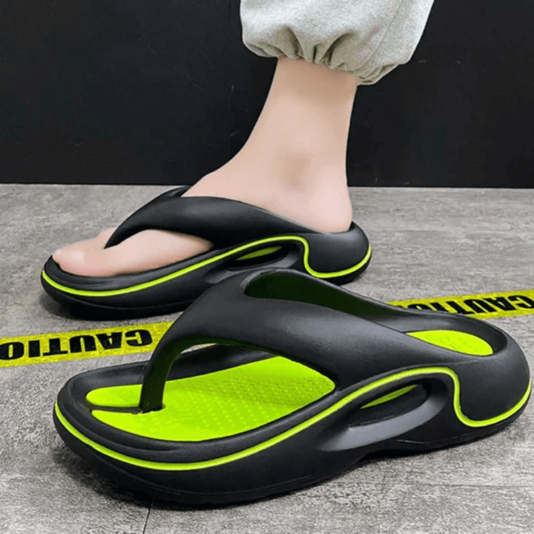 ThiccStep™ Teenslippers met dikke zool
